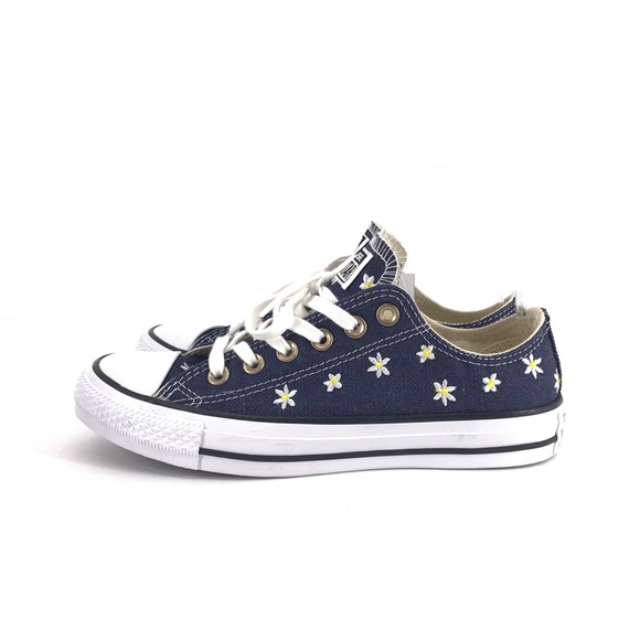 daisy converse shoes